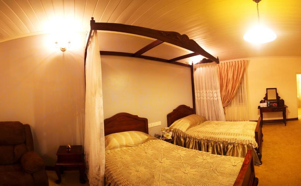The Firs Villa Nuwara Eliya Room photo